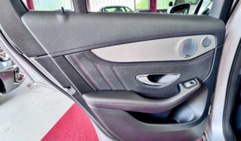 Mercedes-Benz GLC43 AMG Pano Burmester Airmatic LED KeylesGo 19 Zoll voll