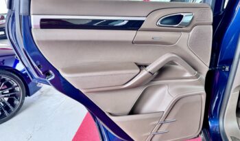 Porsche Cayenne S 4,2D Pano Luft 12 Wege 21 Zoll Sport-Chrono voll