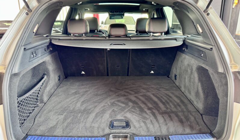 Mercedes-Benz GLC43 AMG Pano Burmester Airmatic LED KeylesGo 19 Zoll voll