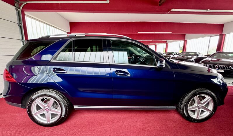 Mercedes-Benz GLE 350d OffroadPaket LED Distronic Airmatik 19 Zoll voll