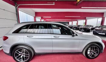 Mercedes-Benz GLC43 AMG Pano Burmester Airmatic LED KeylesGo 19 Zoll voll