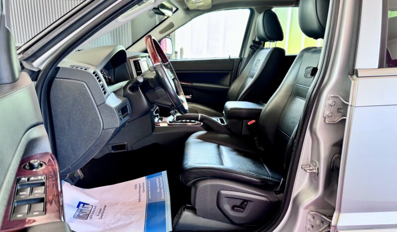 Jeep Grand Cherokee 3.0 CRD Overland AHK Kamera Xenon voll