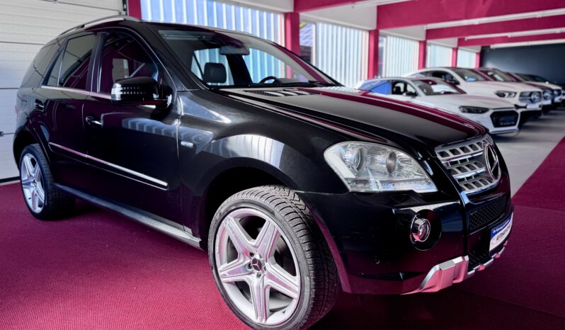 Mercedes-Benz ML 300 CDI AMG Paket AHK Kamera Airmatic Comand 4 Matic voll