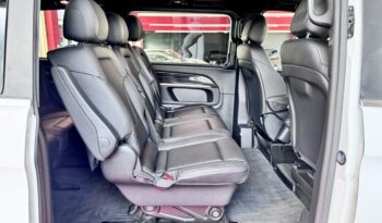 Mercedes-Benz V300d AVANTGARDE Lang 8 Sitze E Türen Leder 360 voll