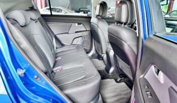 Kia Sportage 2.0 CRDi AWD Automatik AHK Kamera Leder voll