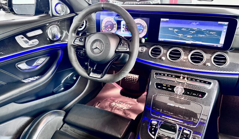 Mercedes-Benz E 63S Edition1 Burmester HighEnd Pano Performance Distronic voll