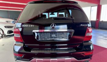Mercedes-Benz ML 300 CDI AMG Paket AHK Kamera Airmatic Comand 4 Matic voll