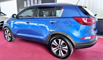Kia Sportage 2.0 CRDi AWD Automatik AHK Kamera Leder voll
