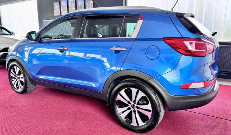 Kia Sportage 2.0 CRDi AWD Automatik AHK Kamera Leder voll