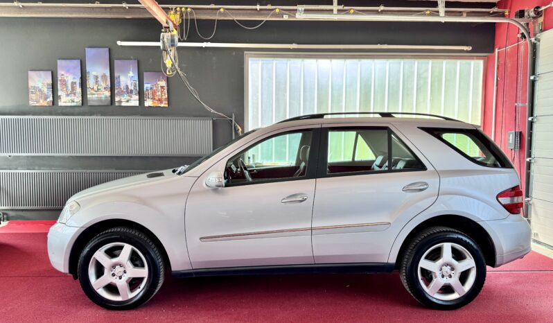 Mercedes-Benz ML 500 AMG Paket Glasdach Airmatic Comand Xenon voll