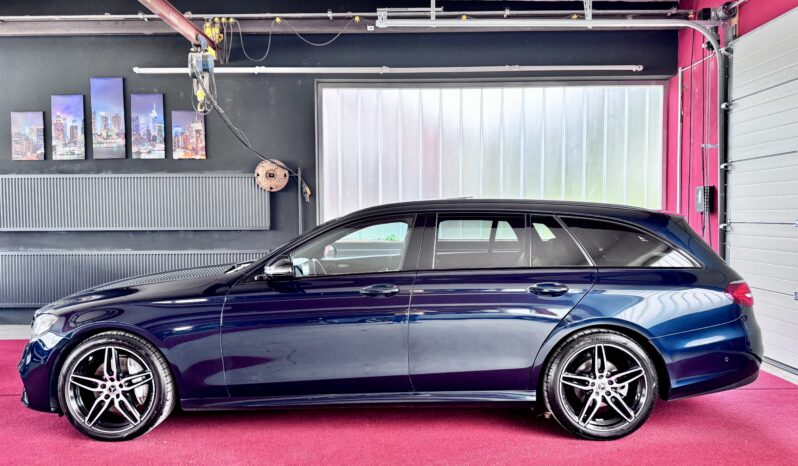 Mercedes-Benz E 220d 3x AMG Pano Distronic HeadUp Widescren 19 Zoll voll