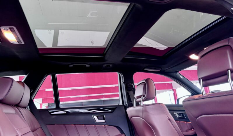 Mercedes-Benz E 500 T 4Matic Distronic Airmatic Pano 360° voll