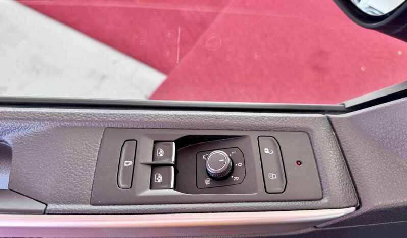 Volkswagen T6.1 Multivan Edition 4 Motion AHK Standheizung Virtua 7 Sitze voll