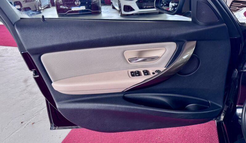 BMW 316d Touring Modern Automatik Keyles 18Zoll PDC voll