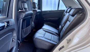 Mercedes-Benz ML 320 CDI 4MATIC Sportpaket Airmatic BiXenon 20 Zoll voll