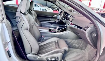 BMW M4 Coupe Sportabgas Laser 360° DisplayKey 20 Zoll voll