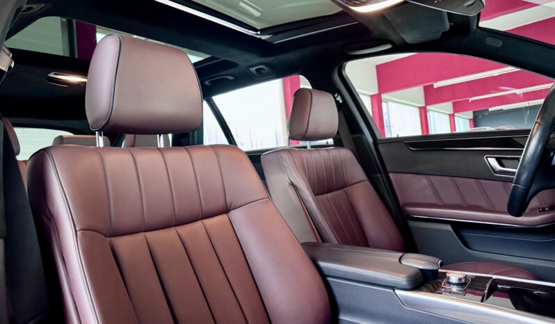 Mercedes-Benz E 500 T 4Matic Distronic Airmatic Pano 360° voll