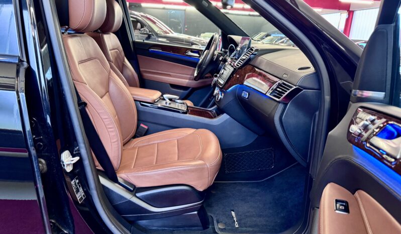 Mercedes-Benz GLE 500 AMG Night Distronic Airmatic AHK Massage voll
