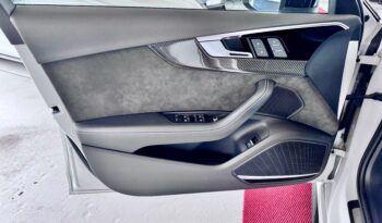 Audi RS4 Pano Matrix B&O SportAbgas 360°ACC DynamicPaket Keramic Bremse voll