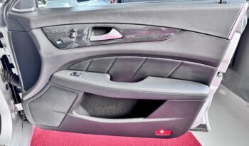 Mercedes-Benz CLS 500 AMG Paket 4Matic Distronic Arimatic ILS voll