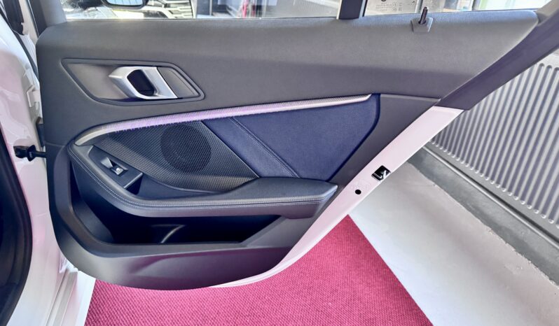 BMW 118d M Sport Automatik Navi LED 18 Zoll voll