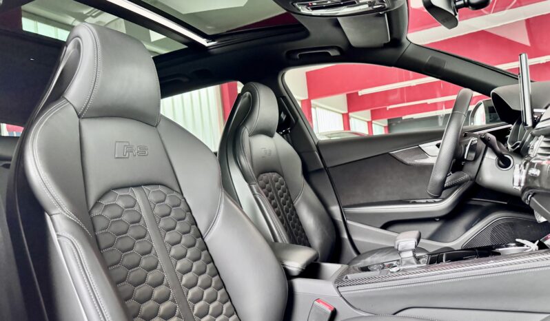 Audi RS4 Pano Matrix B&O SportAbgas 360°ACC DynamicPaket Keramic Bremse voll