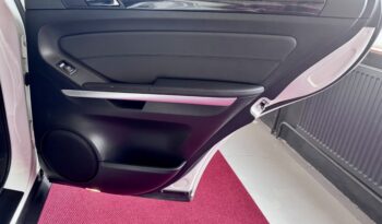 Mercedes-Benz ML 320 CDI 4MATIC Sportpaket Airmatic BiXenon 20 Zoll voll