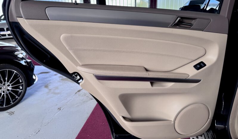 Mercedes-Benz ML 350 Sportpaket Standheizung Kamera Glasdach voll
