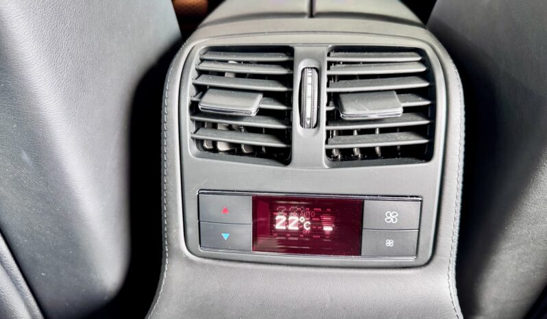 Mercedes-Benz CLS 500 AMG Paket 4Matic Distronic Arimatic ILS voll