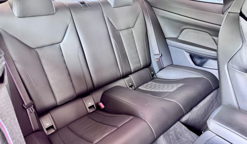 BMW M4 Coupe Sportabgas Laser 360° DisplayKey 20 Zoll voll