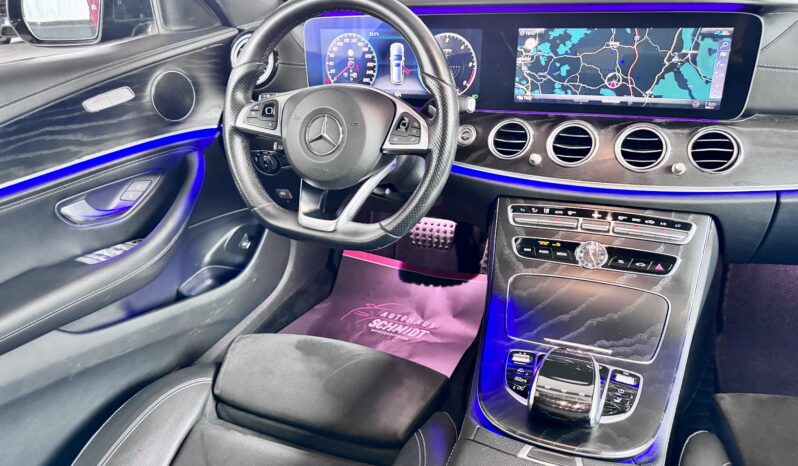 Mercedes-Benz E 220d 3x AMG Pano Distronic HeadUp Widescren 19 Zoll voll