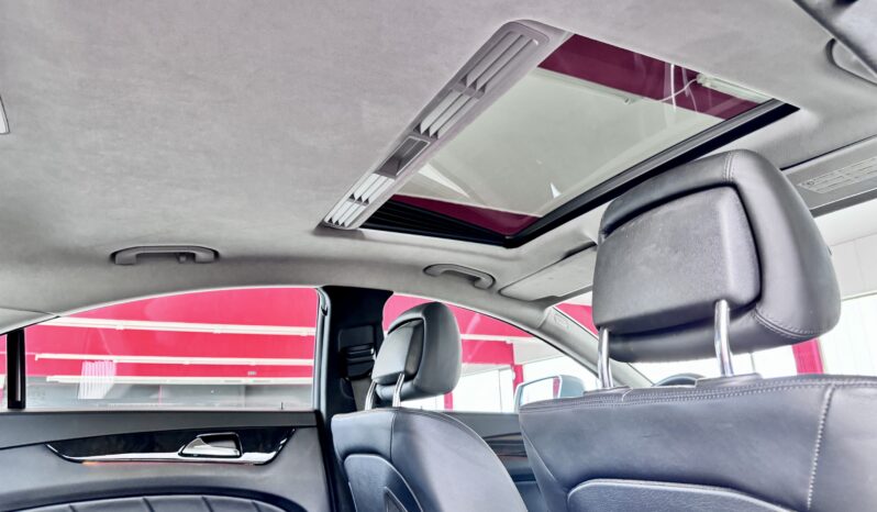 Mercedes-Benz CLS 500 AMG Paket 4Matic Distronic Arimatic ILS voll