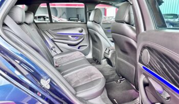 Mercedes-Benz E 220d 3x AMG Pano Distronic HeadUp Widescren 19 Zoll voll