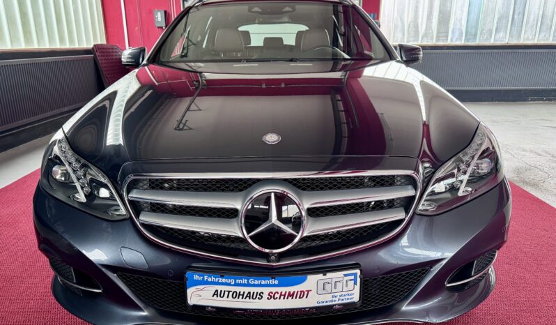 Mercedes-Benz E 500 T 4Matic Distronic Airmatic Pano 360° voll