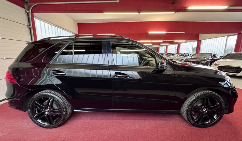 Mercedes-Benz GLE 500 AMG Night Distronic Airmatic AHK Massage voll