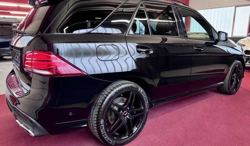 Mercedes-Benz GLE 500 AMG Night Distronic Airmatic AHK Massage voll
