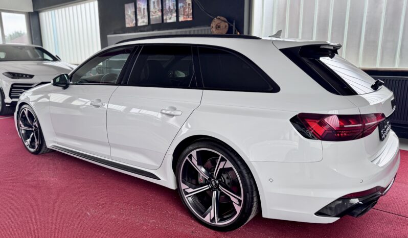 Audi RS4 Pano Matrix B&O SportAbgas 360°ACC DynamicPaket Keramic Bremse voll