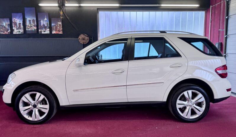 Mercedes-Benz ML 320 CDI 4MATIC Sportpaket Airmatic BiXenon 20 Zoll voll