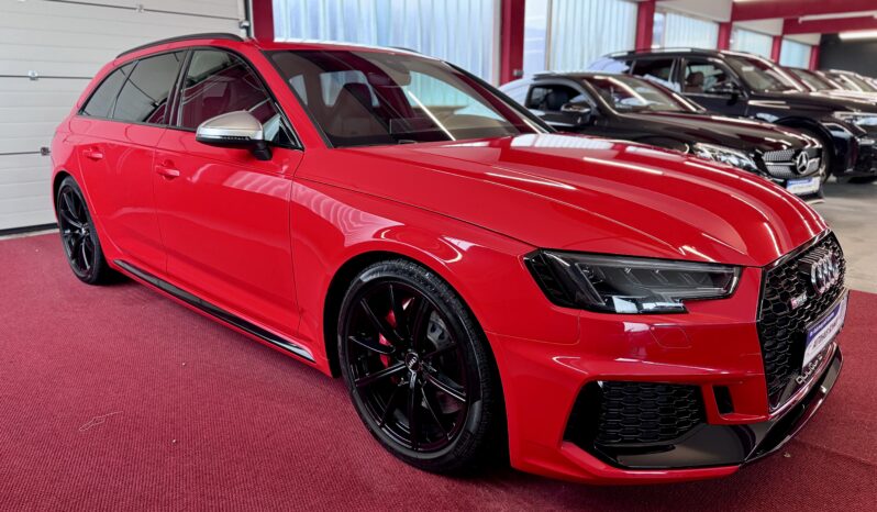 Audi RS4 Avant 2.9 TFSI B&O HeadUp Matrix KeylesGo voll