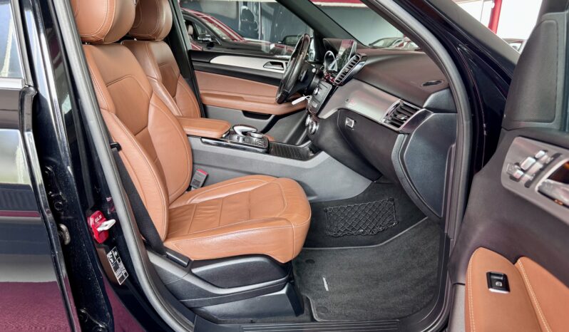Mercedes-Benz GLE 350d AMG Offroad Pak Pano Distronic 360° 21″ voll