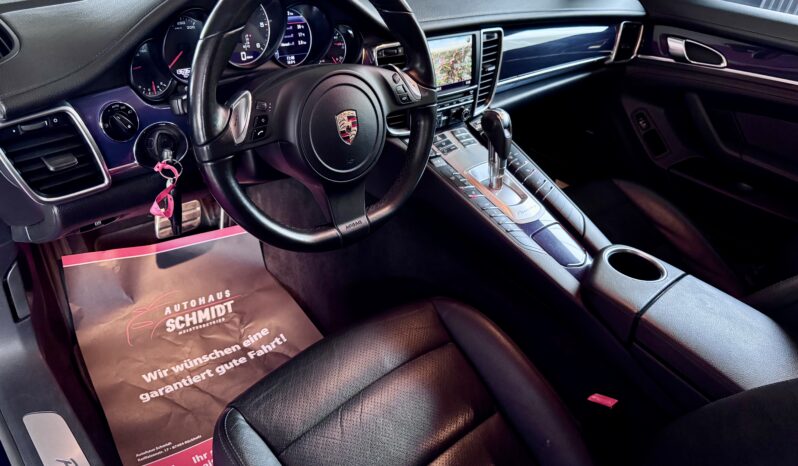 Porsche Panamera Diesel Schiebedach Bose Luft PCM 19Zoll voll