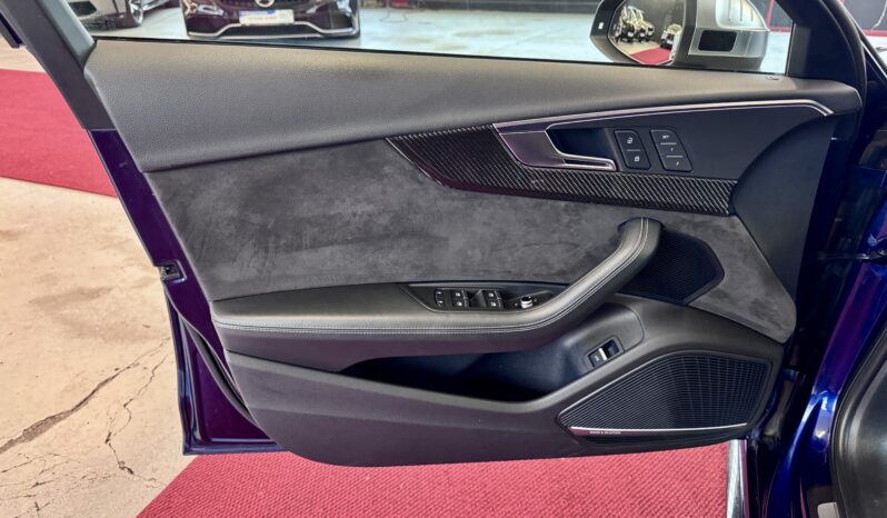 Audi RS4 Avant Karbon HeadUp Ceramic B&O SAGA Matirx voll