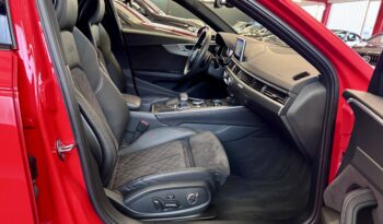 Audi RS4 Avant 2.9 TFSI B&O HeadUp Matrix KeylesGo voll