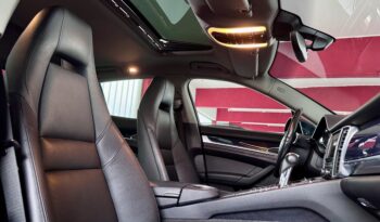Porsche Panamera Diesel Schiebedach Bose Luft PCM 19Zoll voll