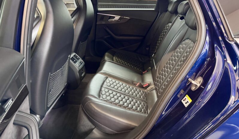 Audi RS4 Avant Karbon HeadUp Ceramic B&O SAGA Matirx voll