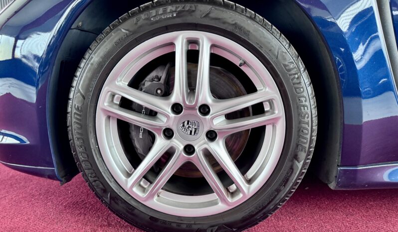 Porsche Panamera Diesel Schiebedach Bose Luft PCM 19Zoll voll