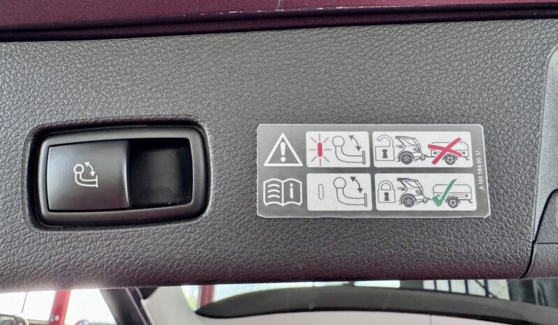 Mercedes-Benz GLE 500 AMG Offroad Paket Pano Distronic AHK 21″ voll