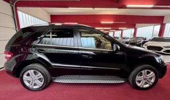 Mercedes-Benz ML 500 Offroadpaket AHK Airmatic Glasdach Comand voll