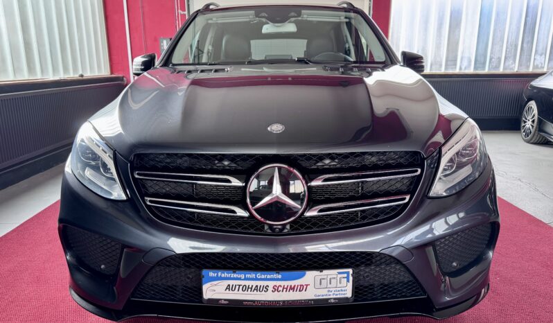 Mercedes-Benz GLE 500 AMG Offroad Paket Pano Distronic AHK 21″ voll