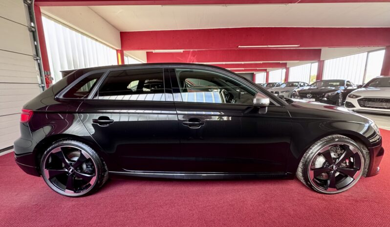 Audi RS3 Sportback Virtual 2.5TFSI quattro Navi Rotor voll